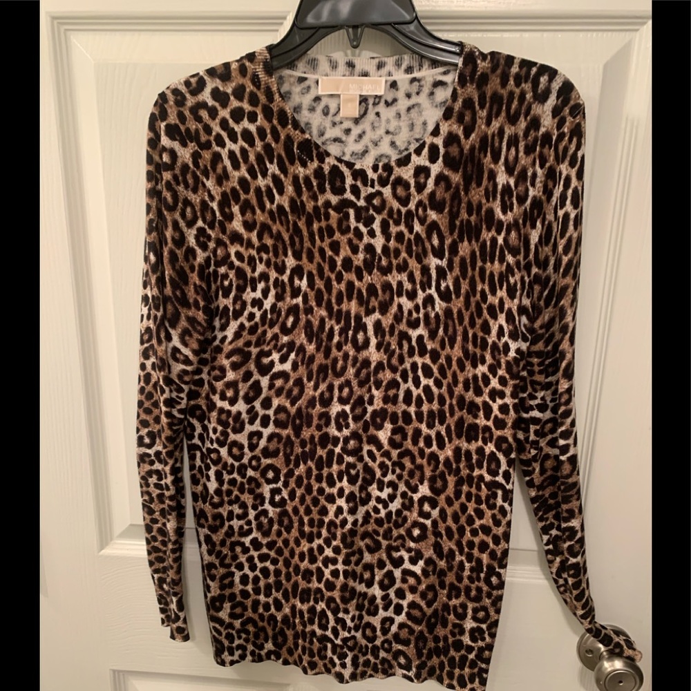 Women’s size S Michael Kors lightweight sweater. Like new.  Soft and comfortable